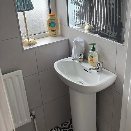 Bellmullet, Waterside Townhouse * Belmullet