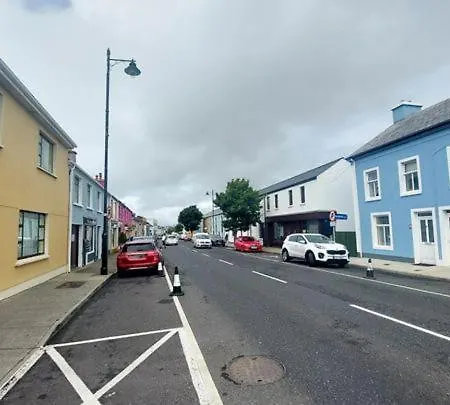 Bellmullet, Waterside Townhouse * Belmullet